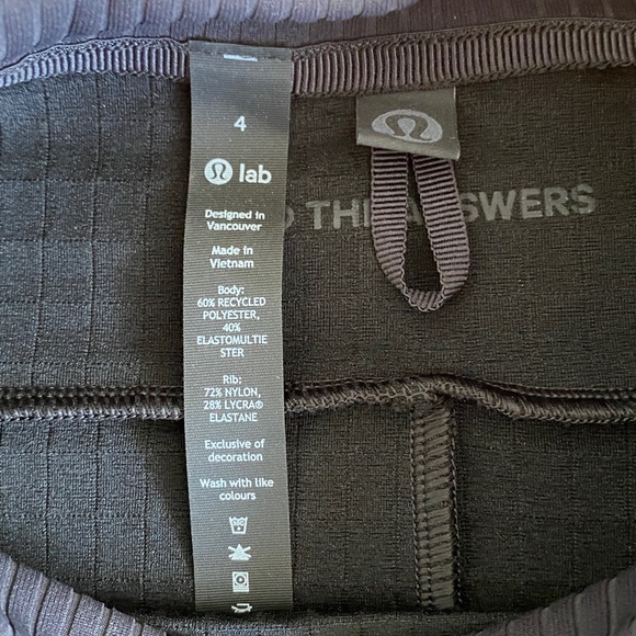 ❤️ Lululemon LAB Textured Grid Cropped Pullover Crew Sweater Size 4 Black NWT - Picture 3 of 13